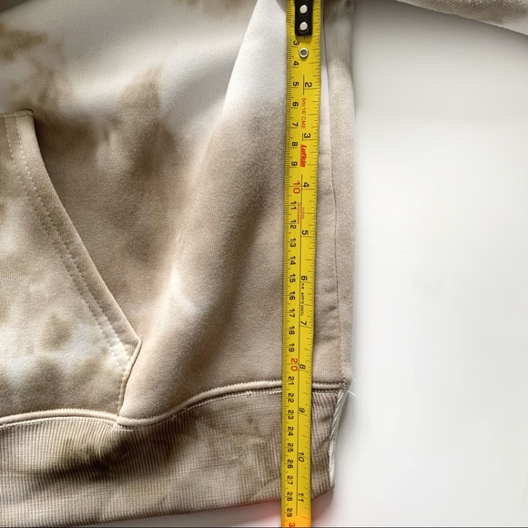 •SWS• Cropped Tie Dye Hoodie Size L - Picture 9 of 10